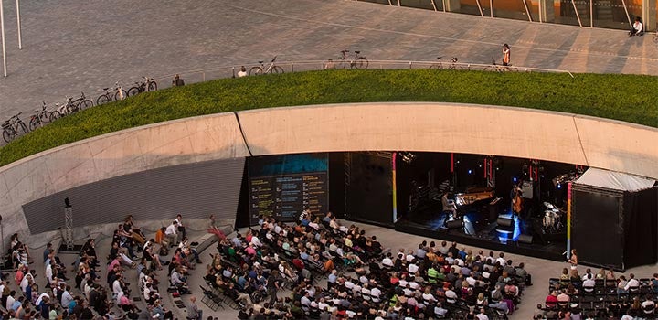 Mercedes-Benz of North Olmsted in North Olmsted OH