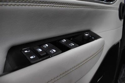 2023 Jeep Wagoneer Series III