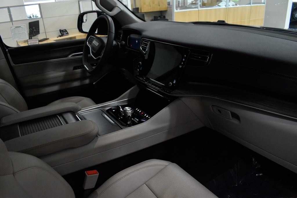 2023 Jeep Wagoneer Series III