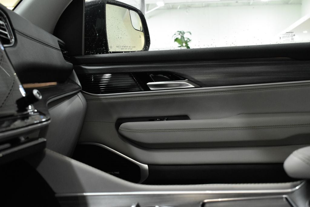 2023 Jeep Wagoneer Series III