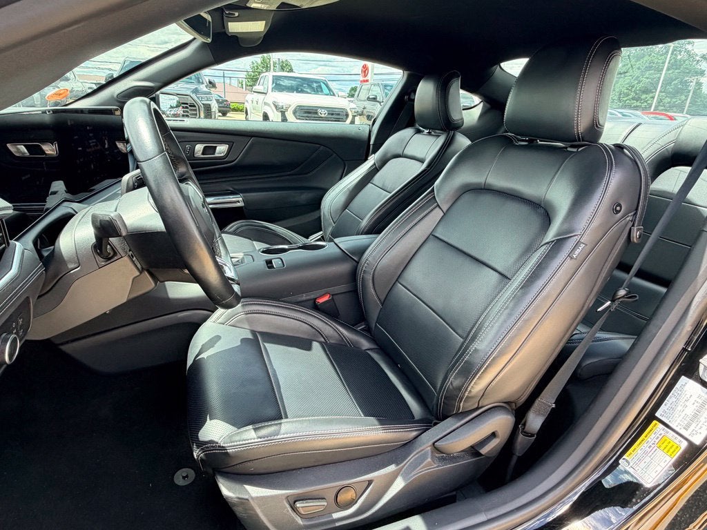 2025 Ford Mustang EcoBoost Premium