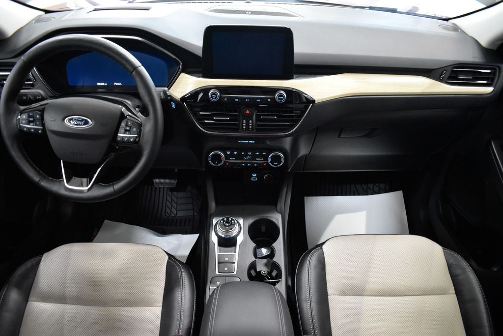 2021 Ford Escape Titanium