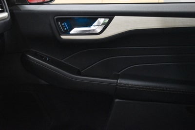 2021 Ford Escape Titanium