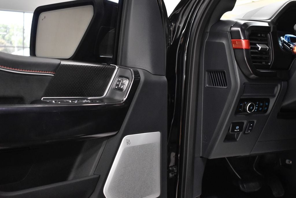 2025 Ford F-150 Raptor R
