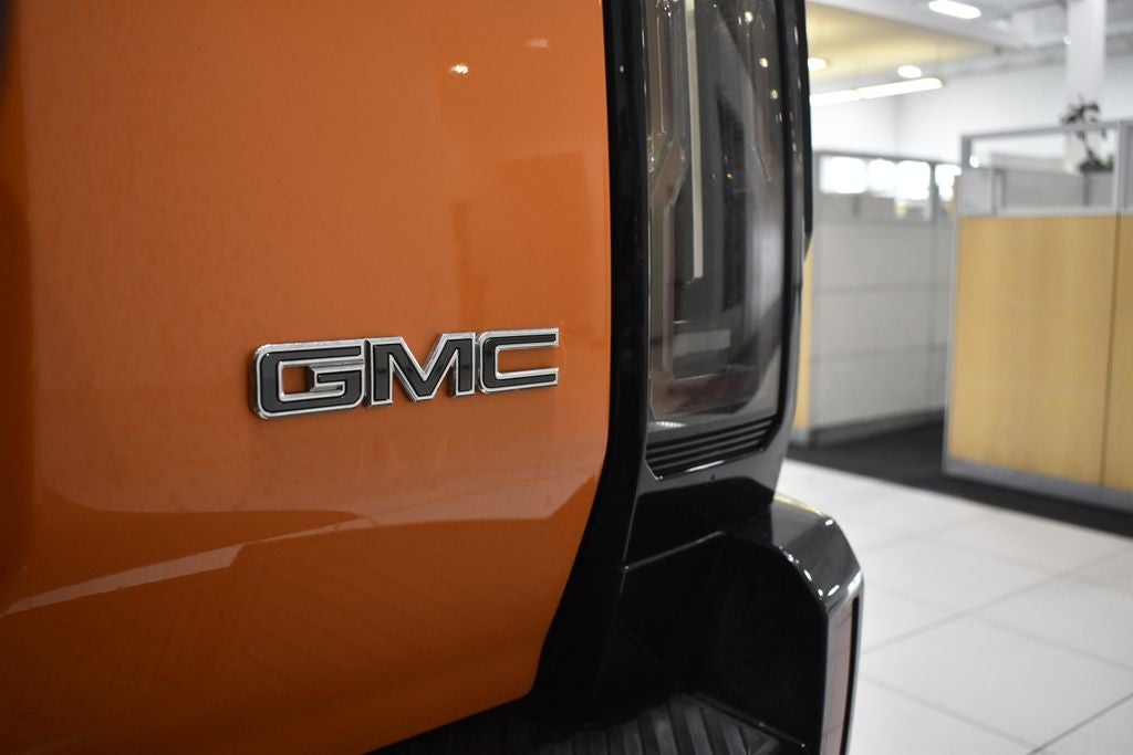 2024 GMC Hummer EV SUV 2X