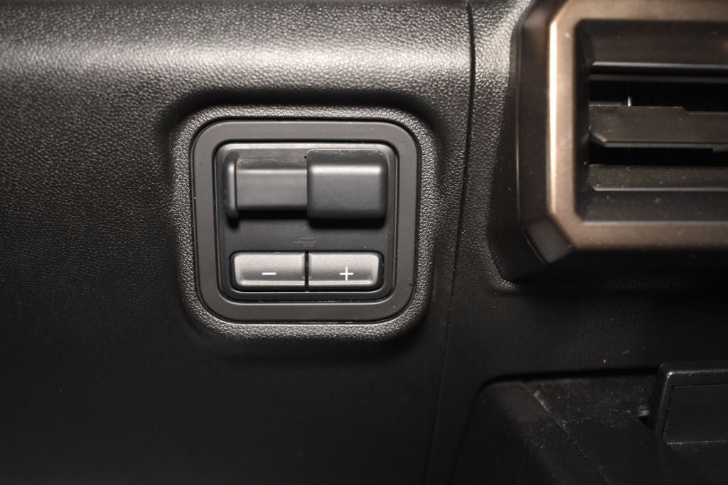 2024 GMC Hummer EV SUV 2X