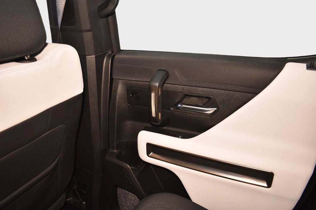 2024 GMC Hummer EV SUV 2X