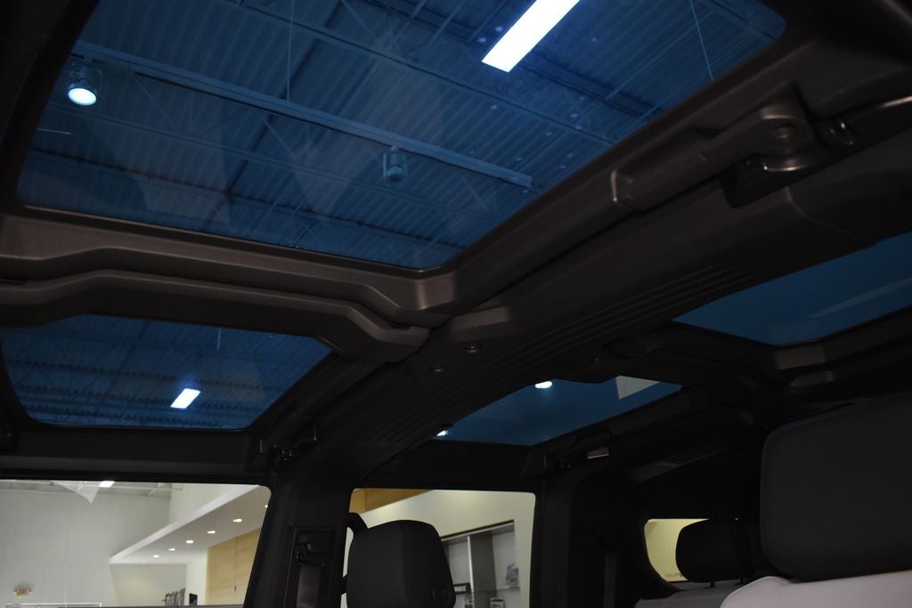 2024 GMC Hummer EV SUV 2X