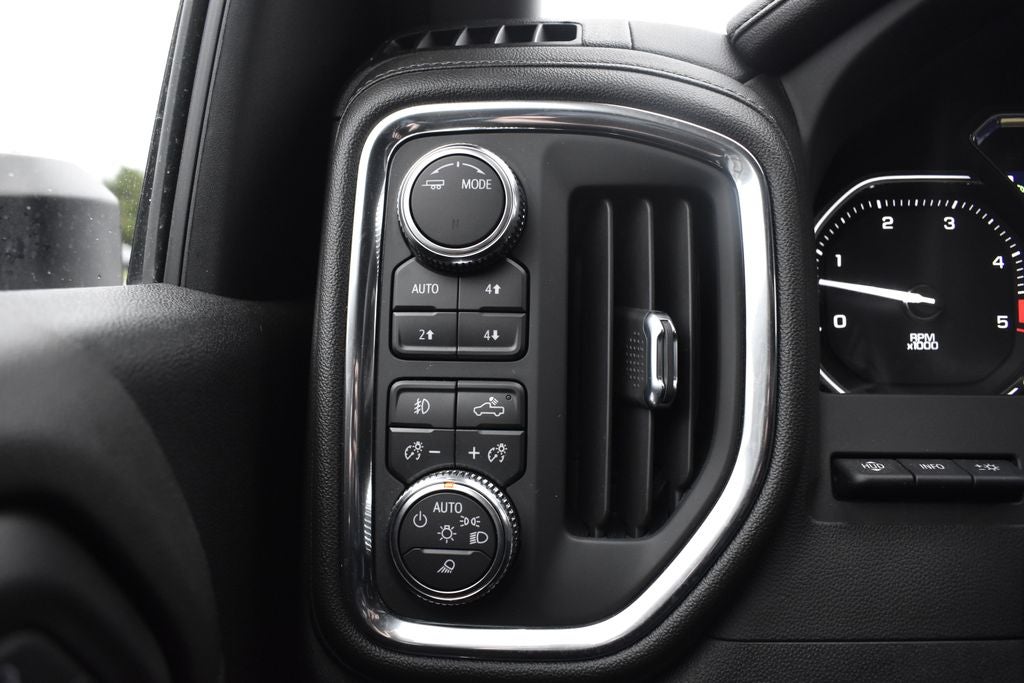 2023 GMC Sierra 3500HD Denali