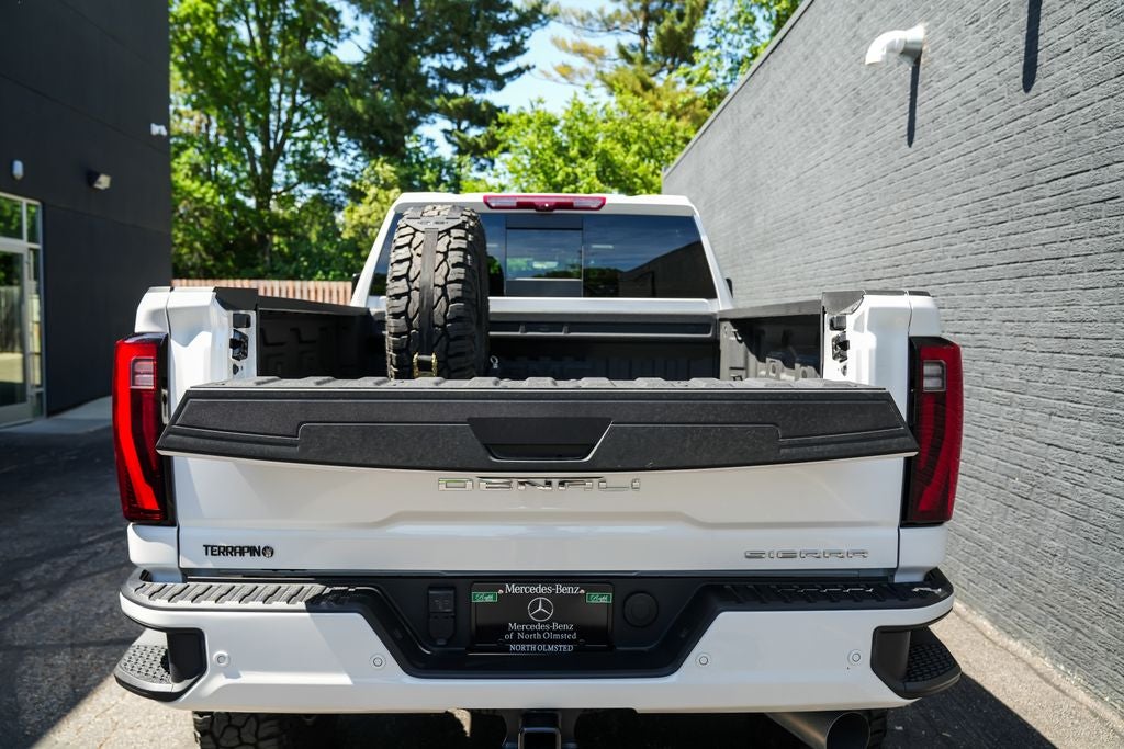 2025 GMC Sierra 2500HD Denali Ultimate
