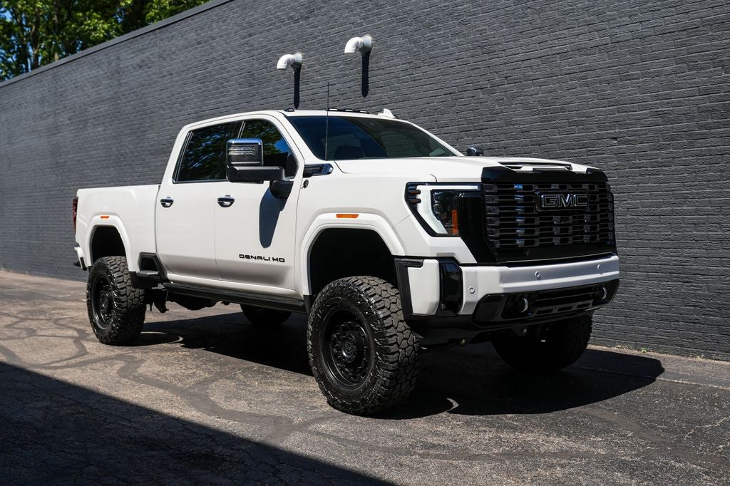 2025 GMC Sierra 2500HD Denali Ultimate