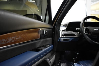 2026 Cadillac VISTIQ Premium Luxury