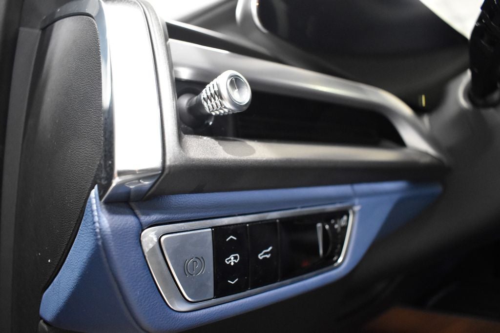 2026 Cadillac VISTIQ Premium Luxury