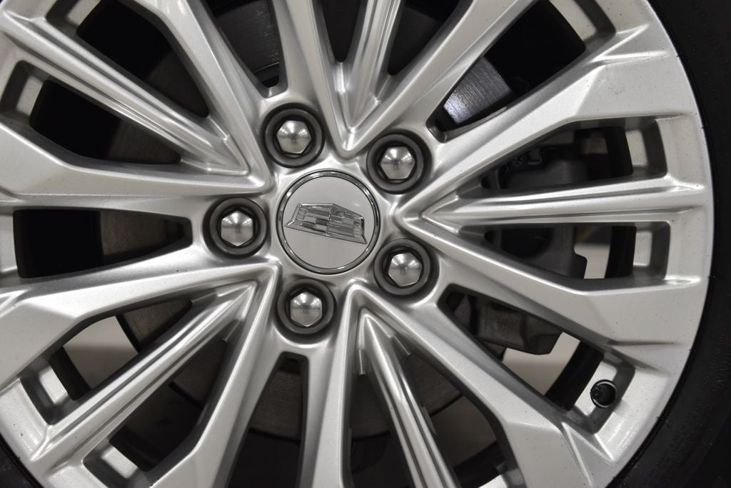 2024 Cadillac XT4 Luxury