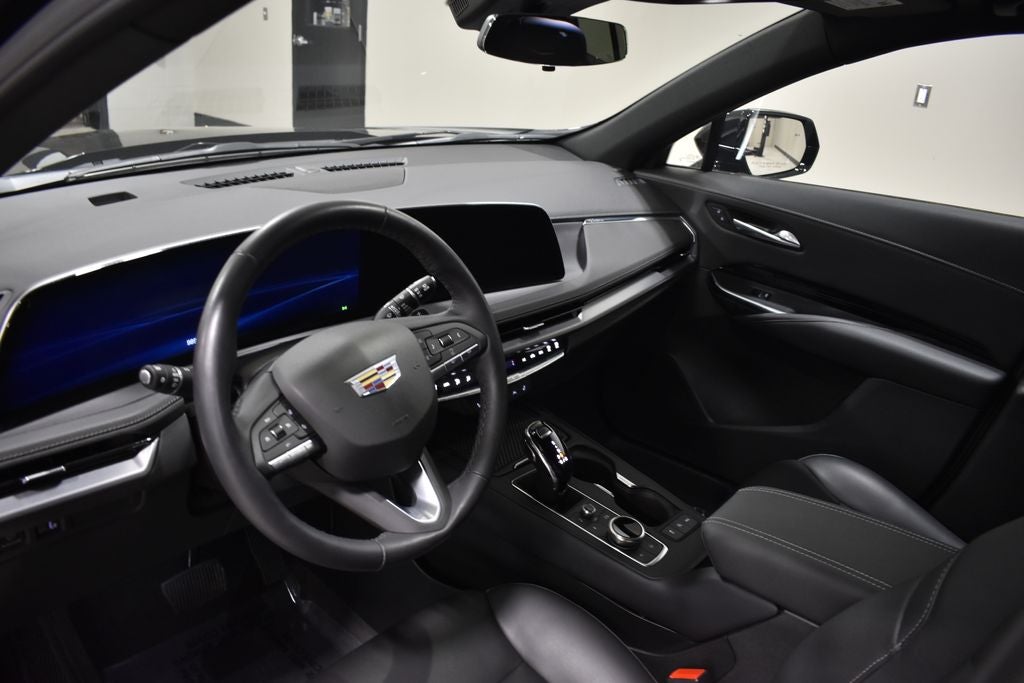 2024 Cadillac XT4 Luxury