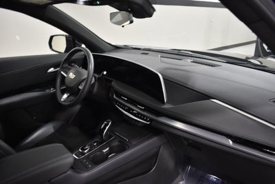 2024 Cadillac XT4 Luxury