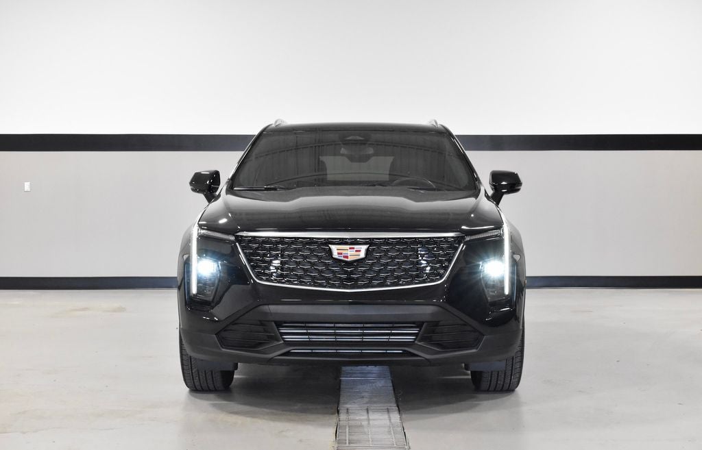2024 Cadillac XT4 Luxury