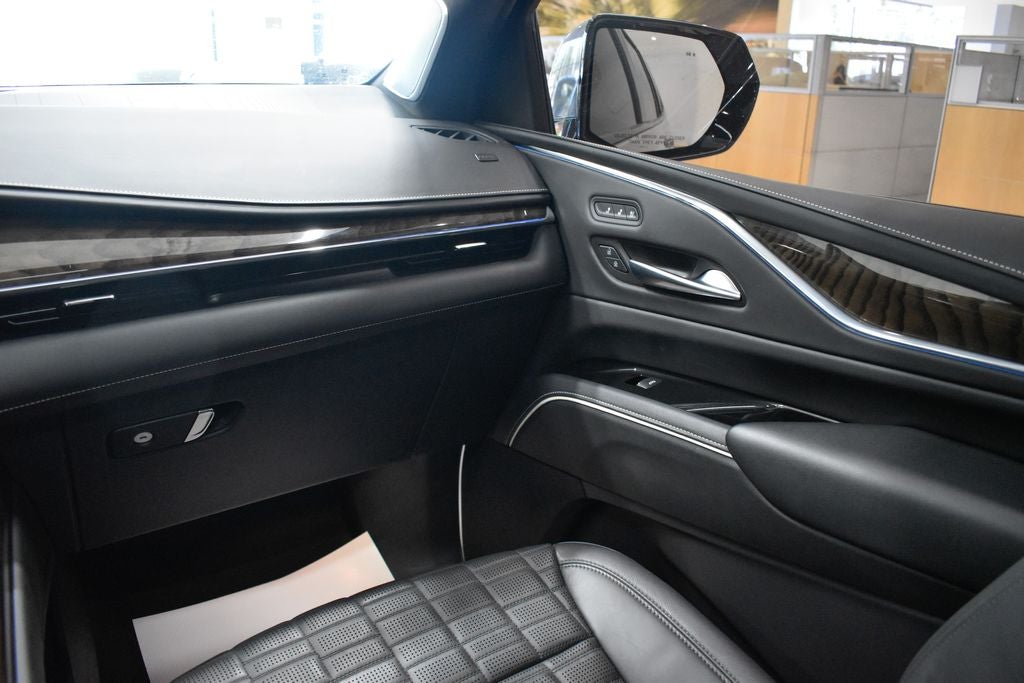 2024 Cadillac Escalade Sport Platinum