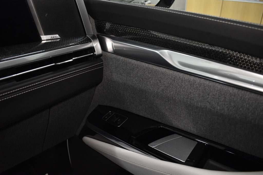 2025 Cadillac Escalade ESV V-Series