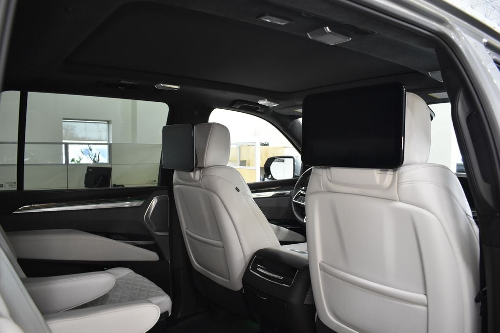 2025 Cadillac Escalade ESV V-Series