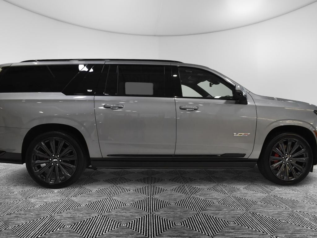 2025 Cadillac Escalade ESV V-Series