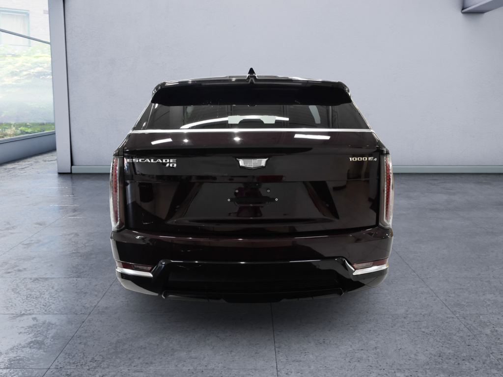 2025 Cadillac ESCALADE IQ Luxury 2
