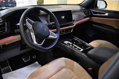 2025 Volkswagen Atlas Cross Sport 2.0T SEL R-Line Black