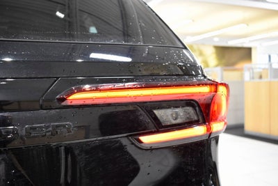 2025 Toyota Grand Highlander Hybrid Hybrid Nightshade Edition