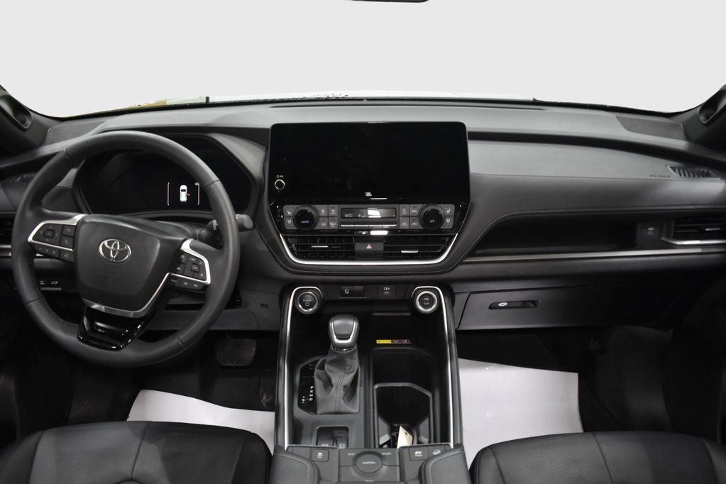 2025 Toyota Grand Highlander Hybrid Hybrid Nightshade Edition