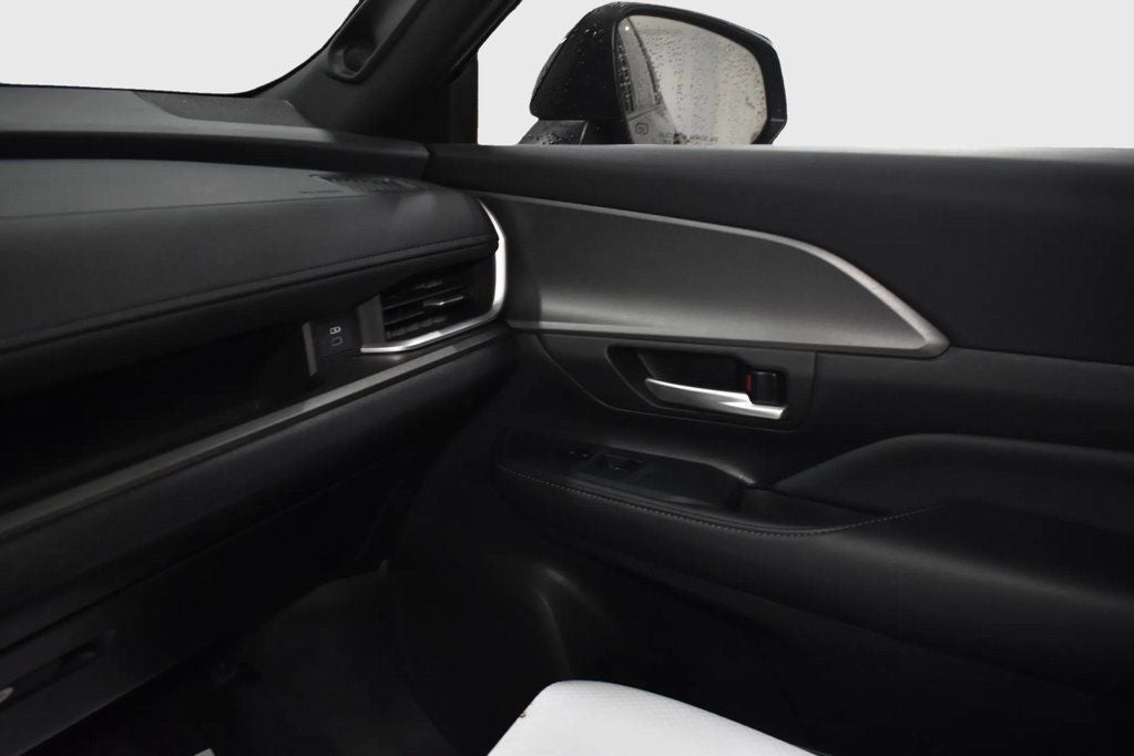 2025 Toyota Grand Highlander Hybrid Hybrid Nightshade Edition