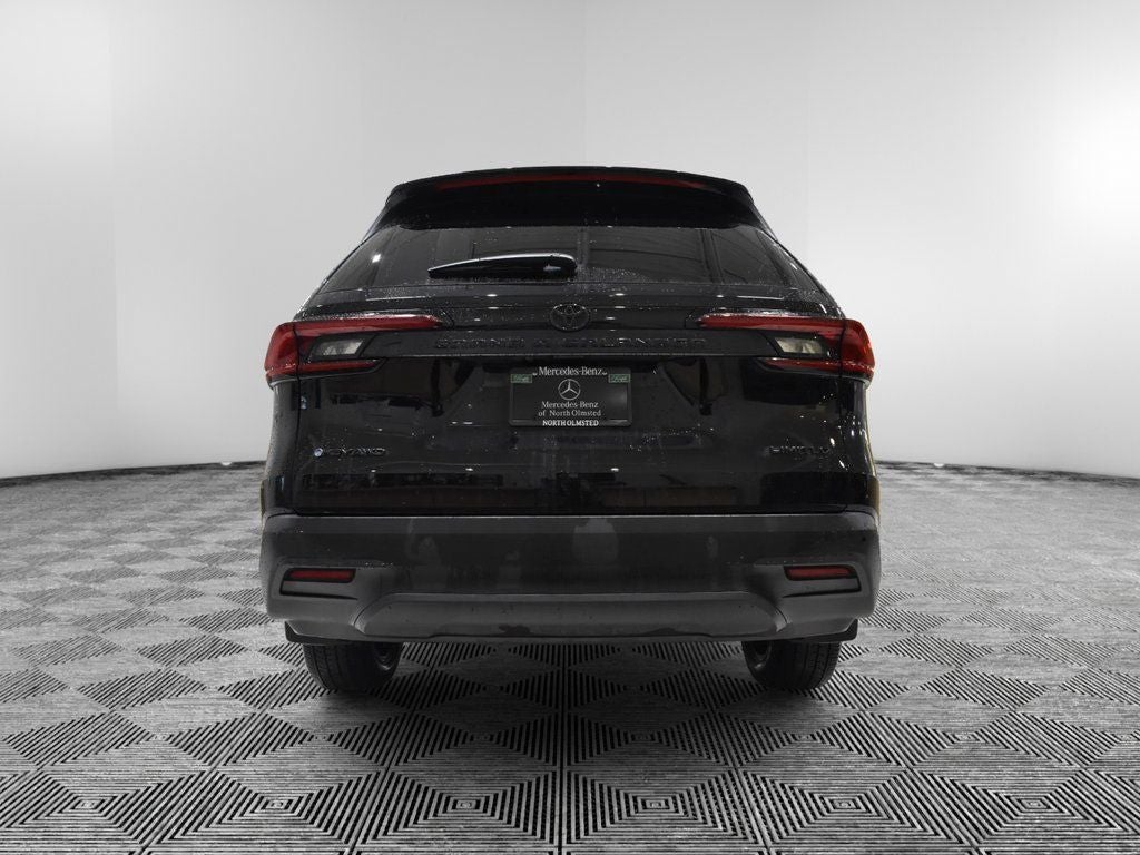 2025 Toyota Grand Highlander Hybrid Hybrid Nightshade Edition