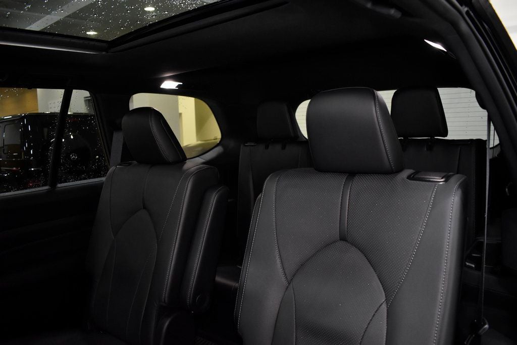 2025 Toyota Grand Highlander Hybrid Hybrid Nightshade Edition