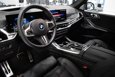 2025 BMW X7 M60i