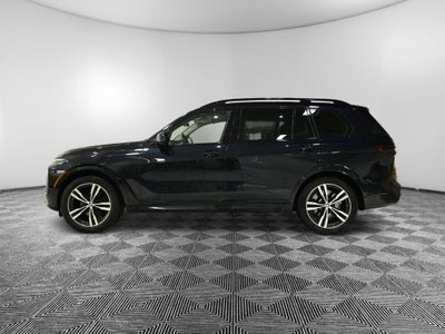 2025 BMW X7 M60i