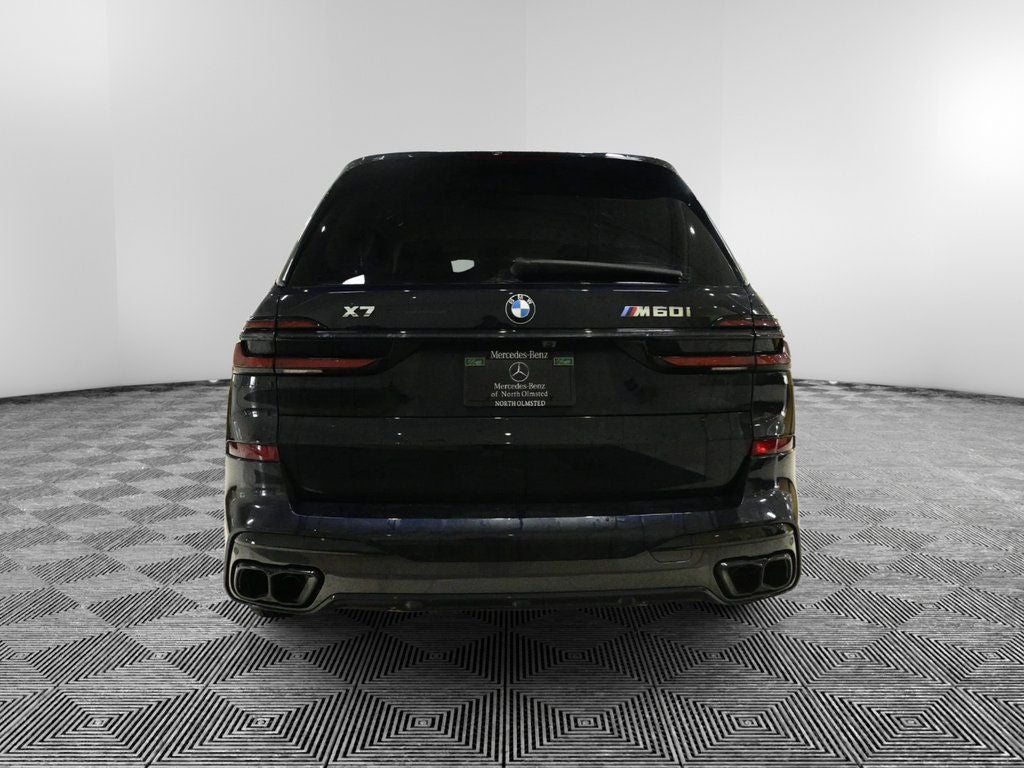 2025 BMW X7 M60i