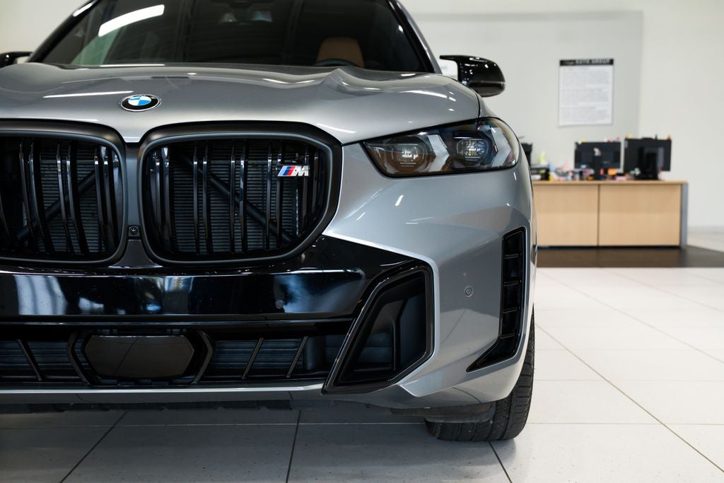 2024 BMW X5 M60i