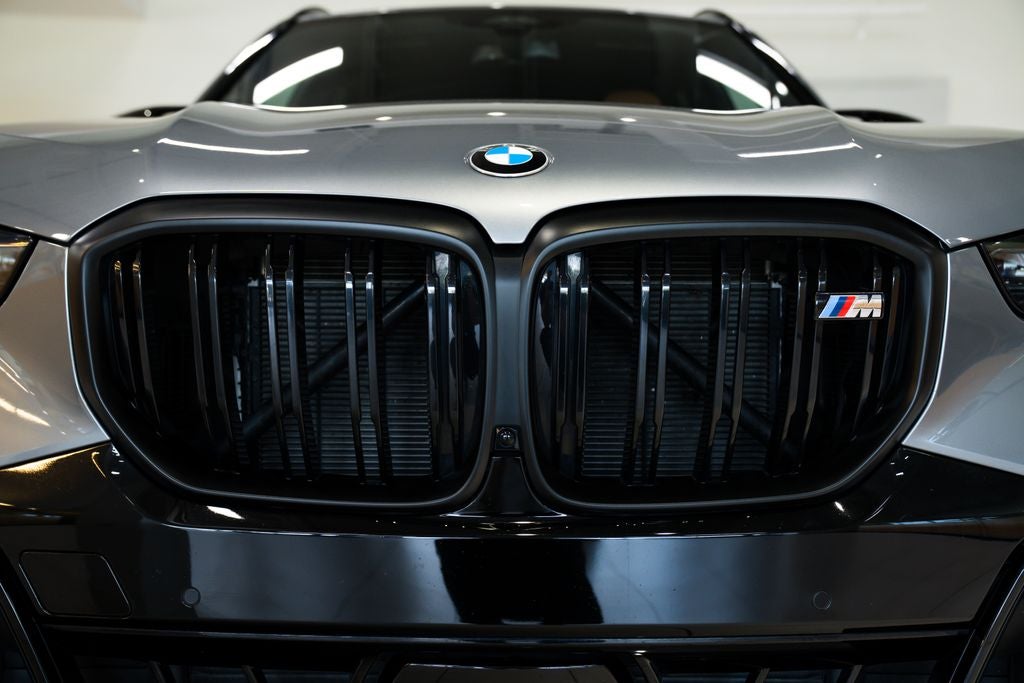 2024 BMW X5 M60i