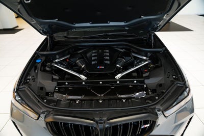 2024 BMW X5 M60i