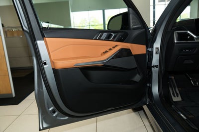 2024 BMW X5 M60i