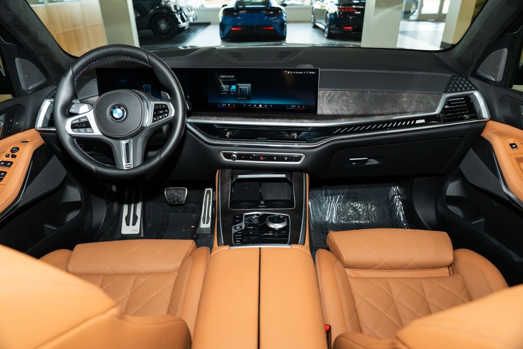 2024 BMW X5 M60i