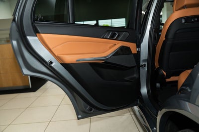 2024 BMW X5 M60i