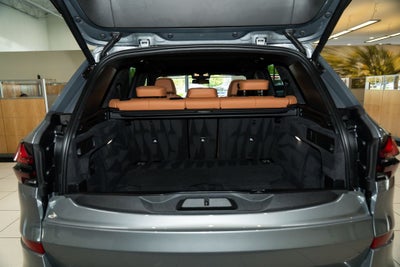 2024 BMW X5 M60i