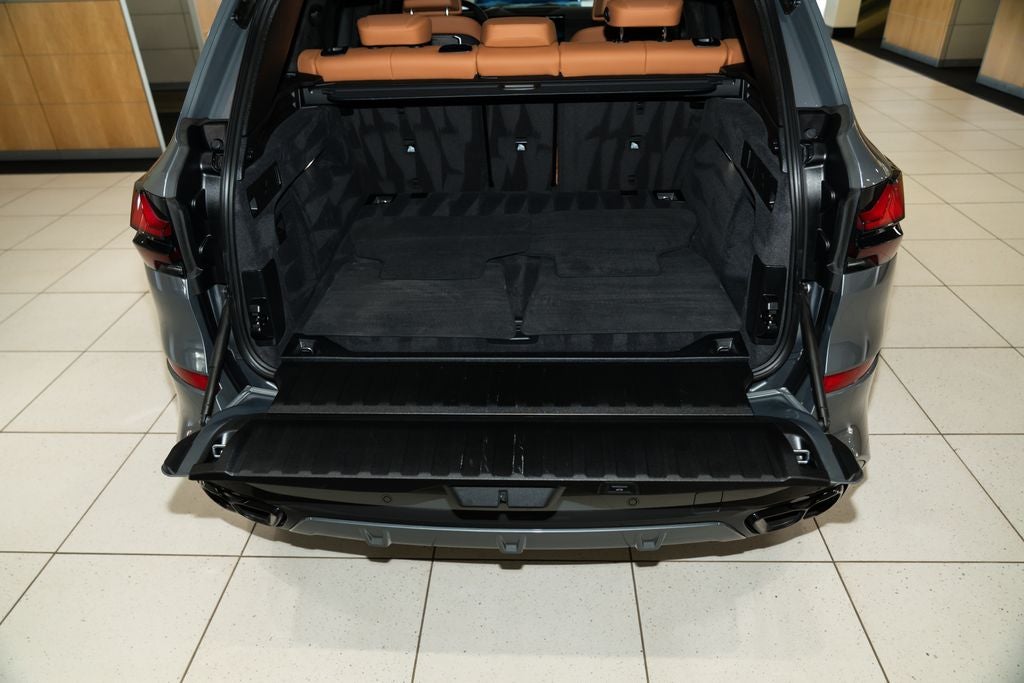 2024 BMW X5 M60i