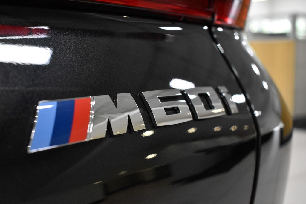 2026 BMW X6 M60i