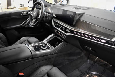 2026 BMW X6 M60i