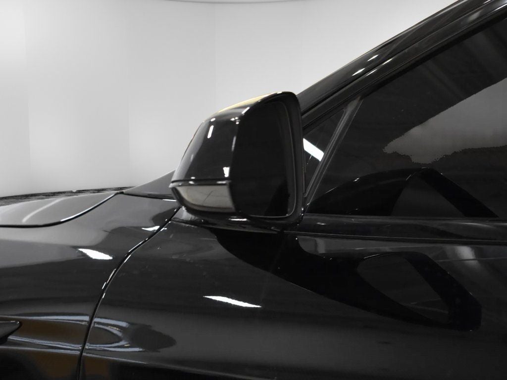 2023 Tesla Model S Base