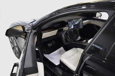 2023 Tesla Model S Base