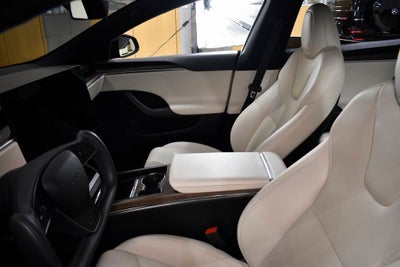 2023 Tesla Model S Base