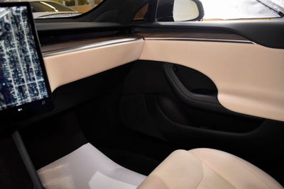 2023 Tesla Model S Base