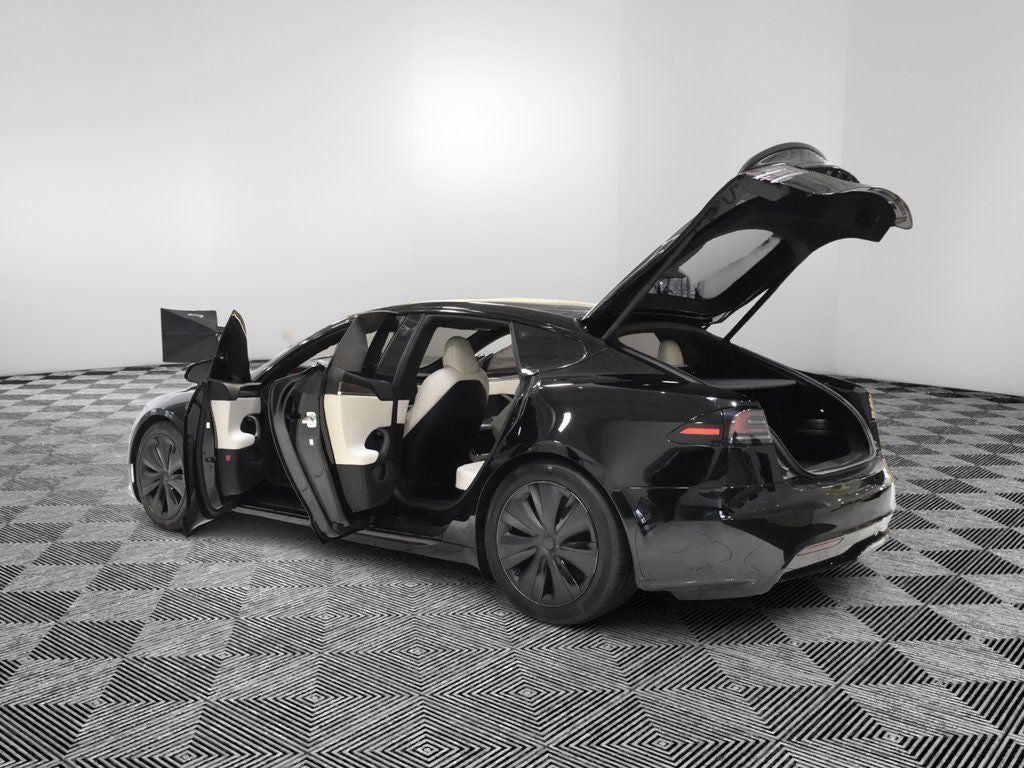 2023 Tesla Model S Base